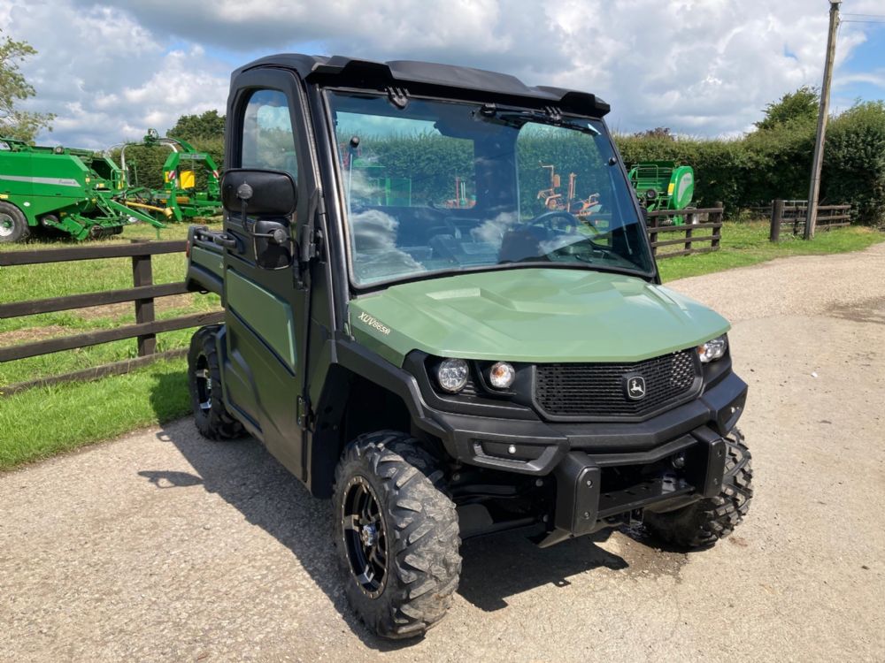 John Deere Gator XUV865M - SOLD